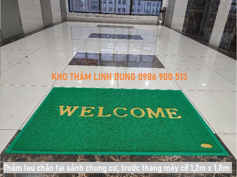 Thảm chùi chân nhựa welcome màu xanh lá để sảnh chung cư