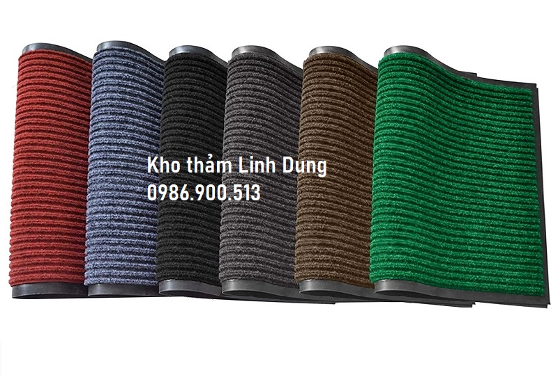 Thảm chùi chân văn phòng kích thước có sẵn do nhà máy sản xuất và nhiều màu sắc.
