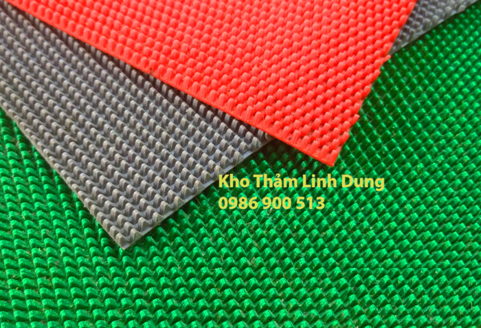 Thảm nhựa gai mít