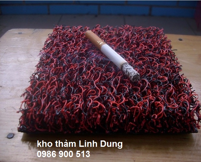 Thảm nhựa rối dày có khả năng kháng cháy