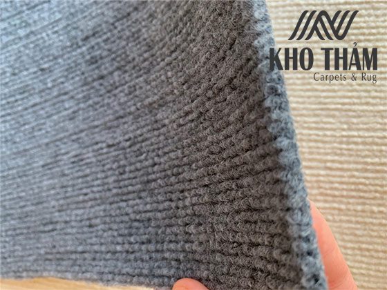 Thảm nỉ màu ghi